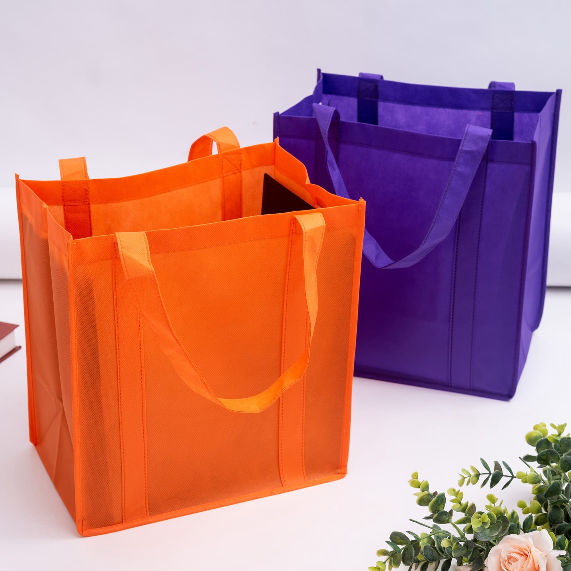 nwb003_live.jpg Non Woven Shopping Bag