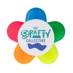 A flower-shaped highlighter set featuring five colours: pink, green, yellow, orange, and blue, with a central logo.